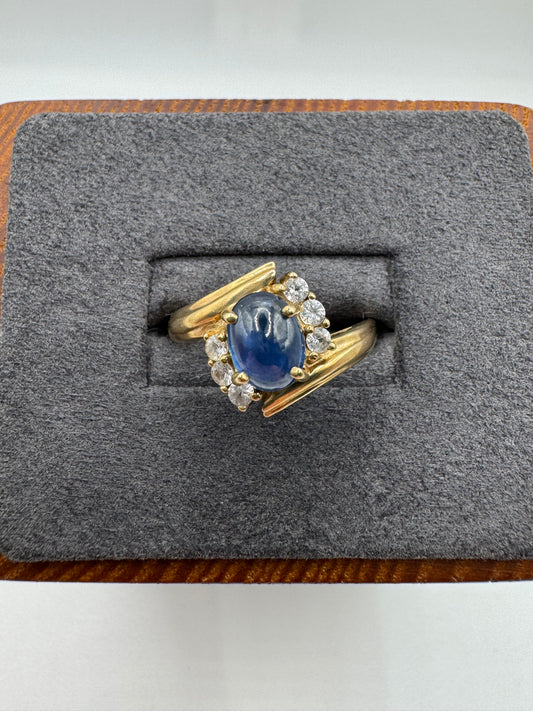 9ct gold cabochon sapphire and zircon ring