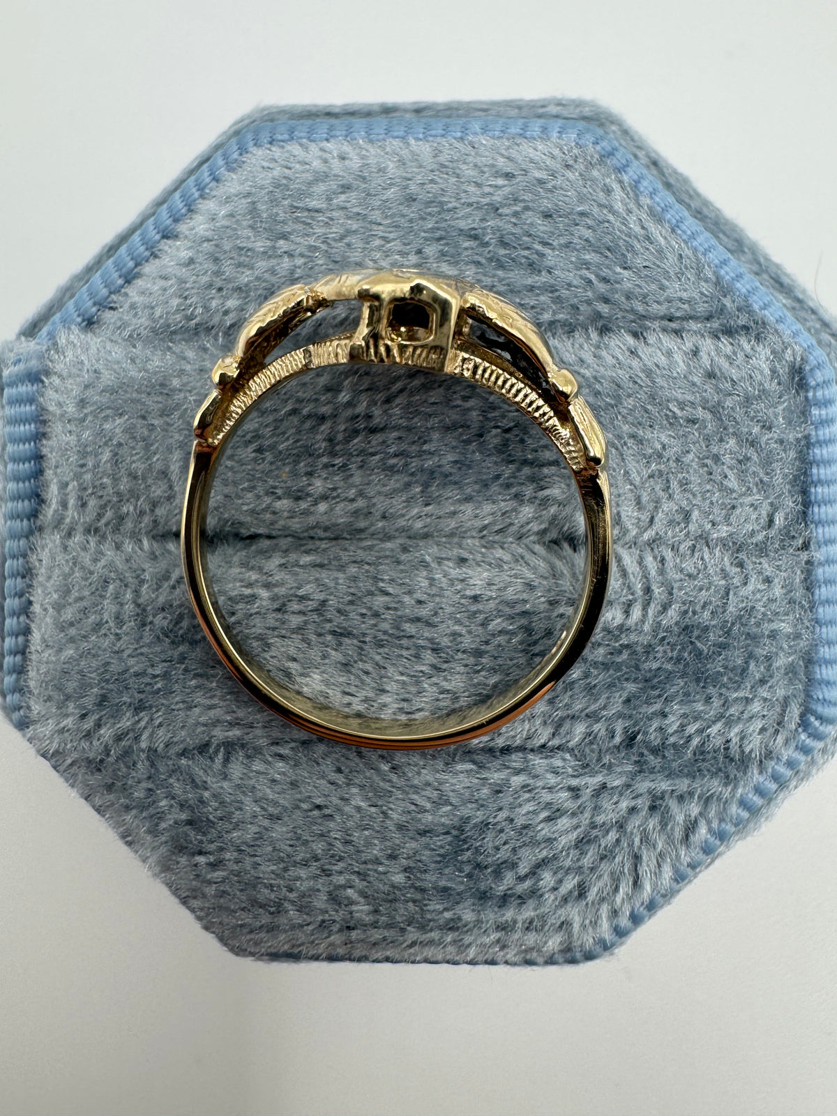 9ct gold harp ring