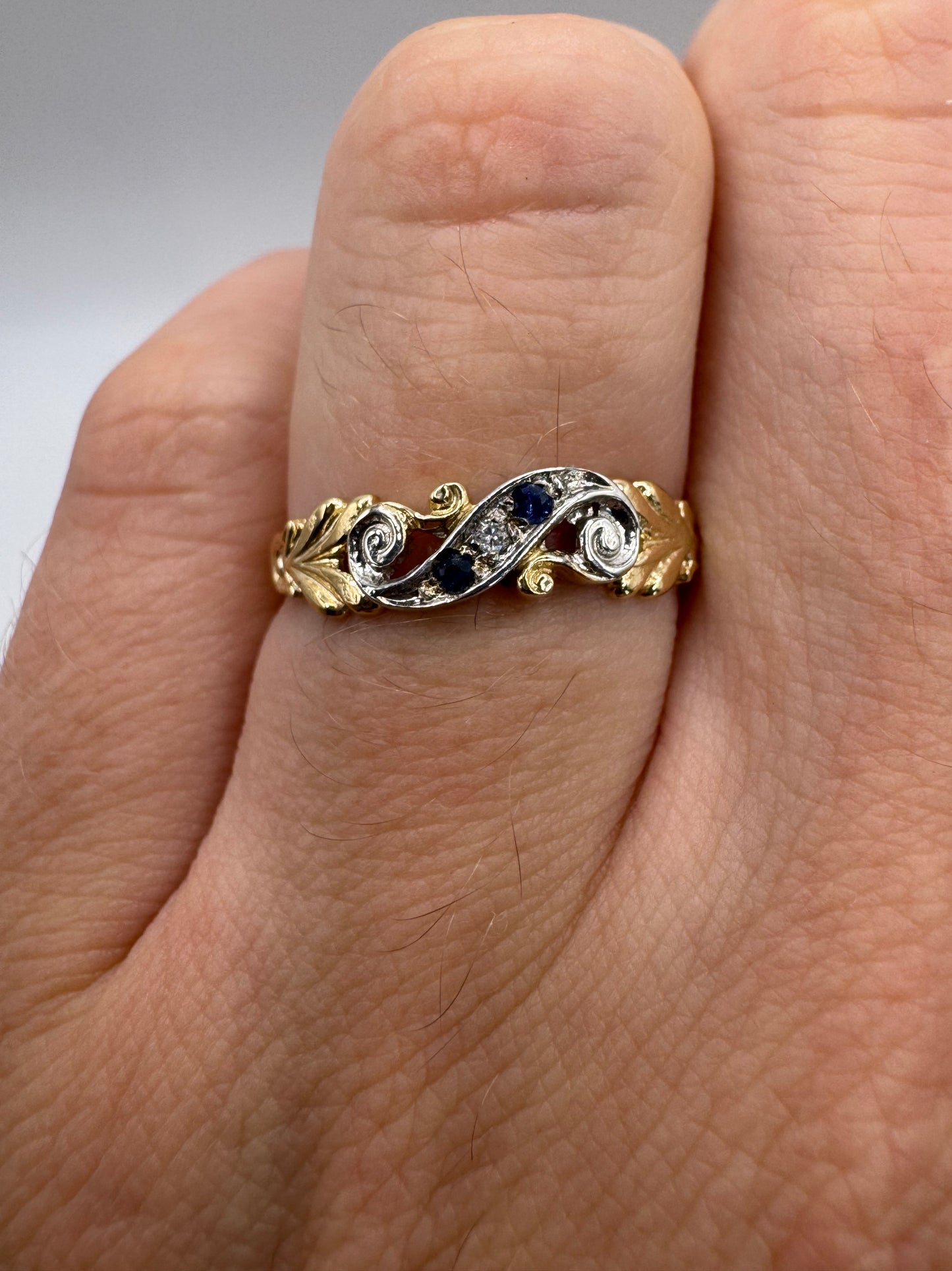 9ct gold sapphire and diamond gypsy ring