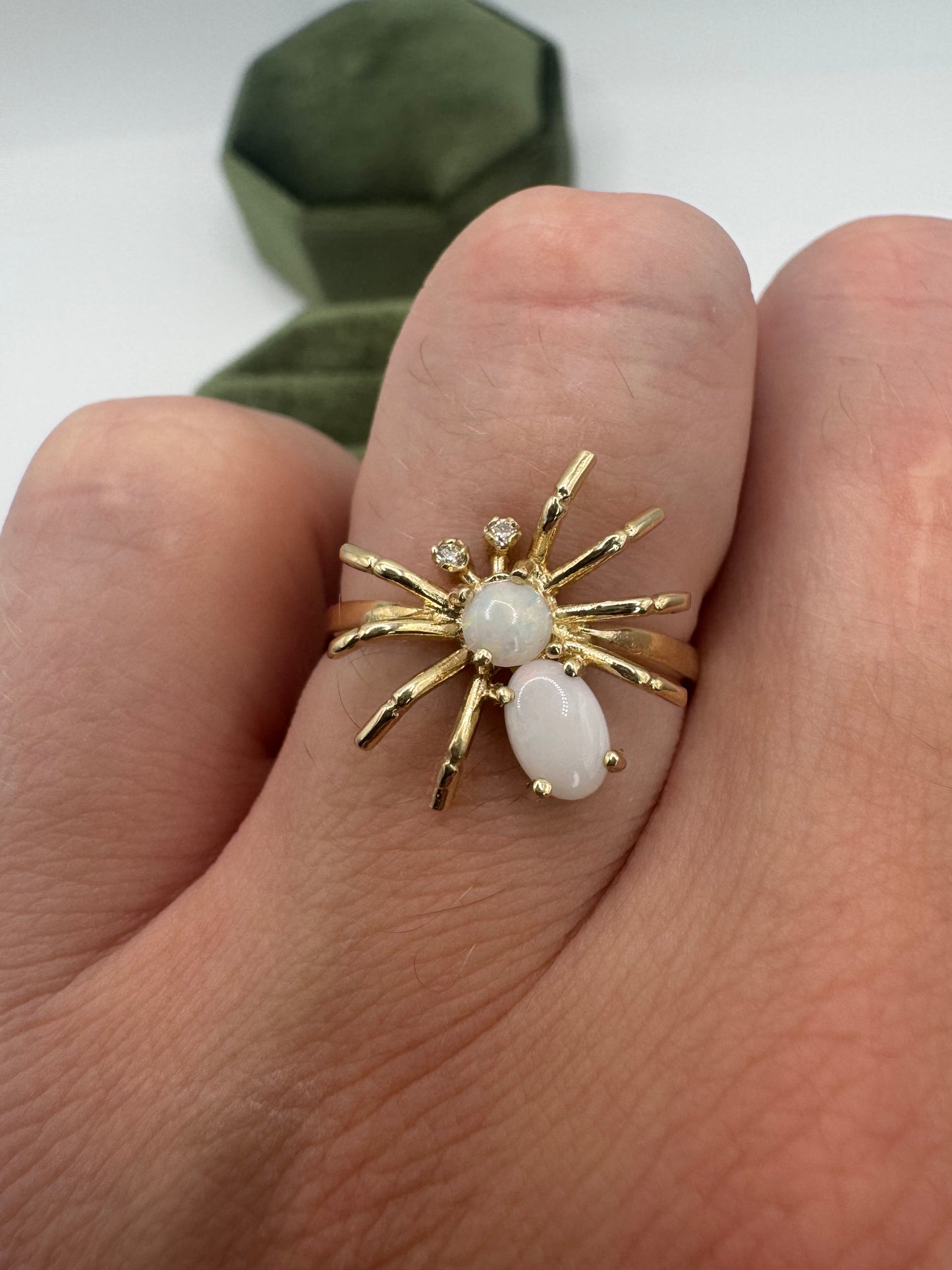 9ct gold opal and diamond spider ring
