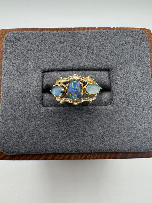 9ct gold black opal triplet ring