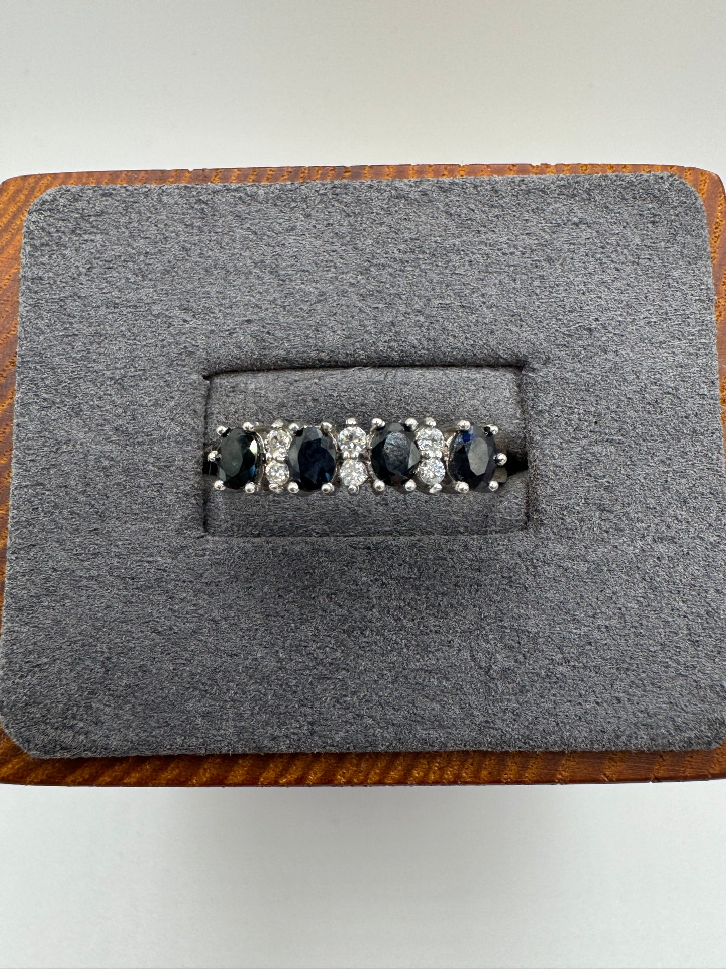 9ct gold sapphire and diamond ring