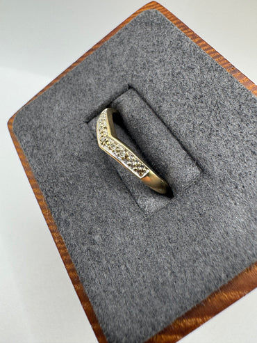 9ct gold diamond wishbone ring