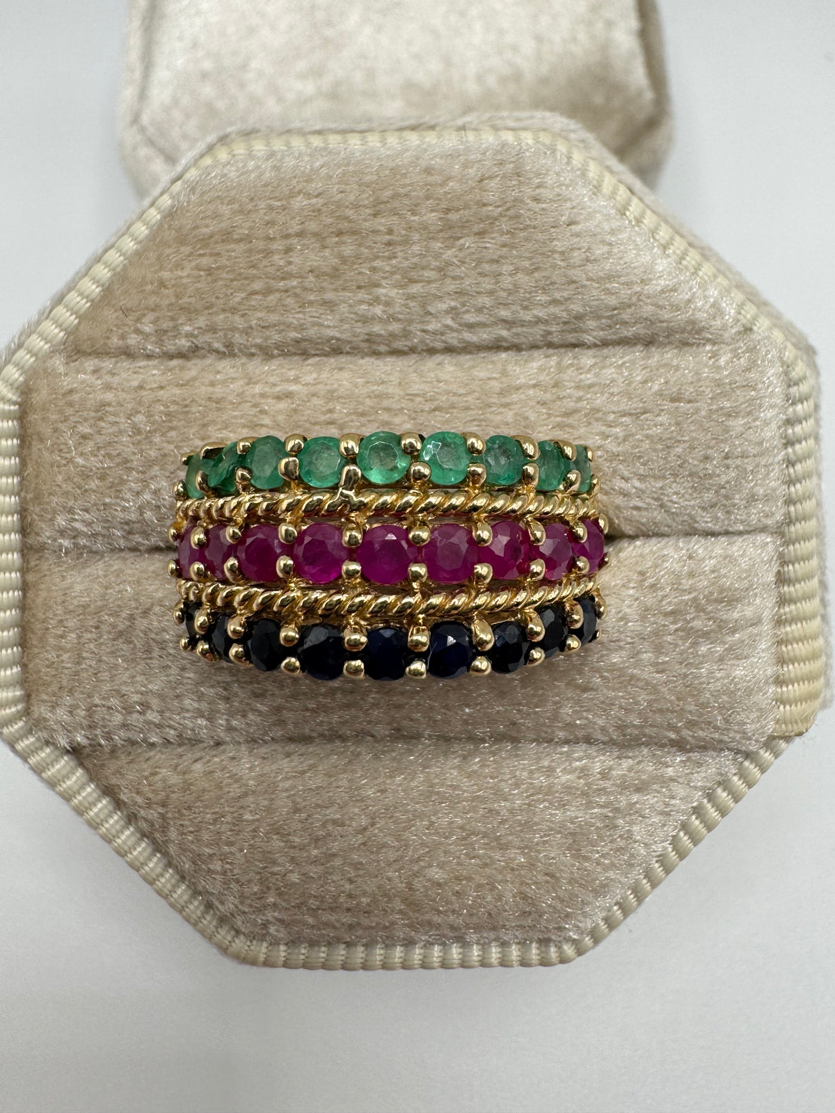 9ct gold emerald, ruby and sapphire ring