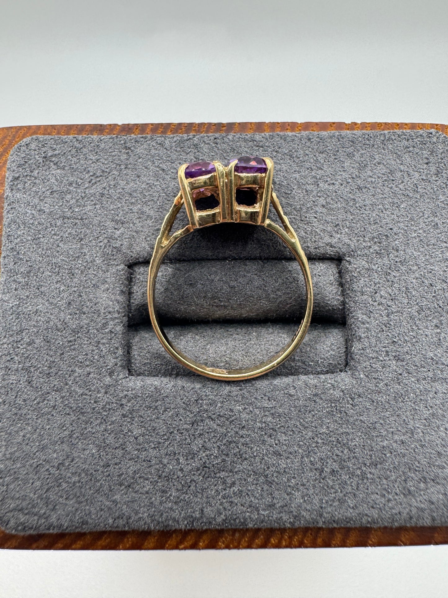 9ct gold amethyst ring