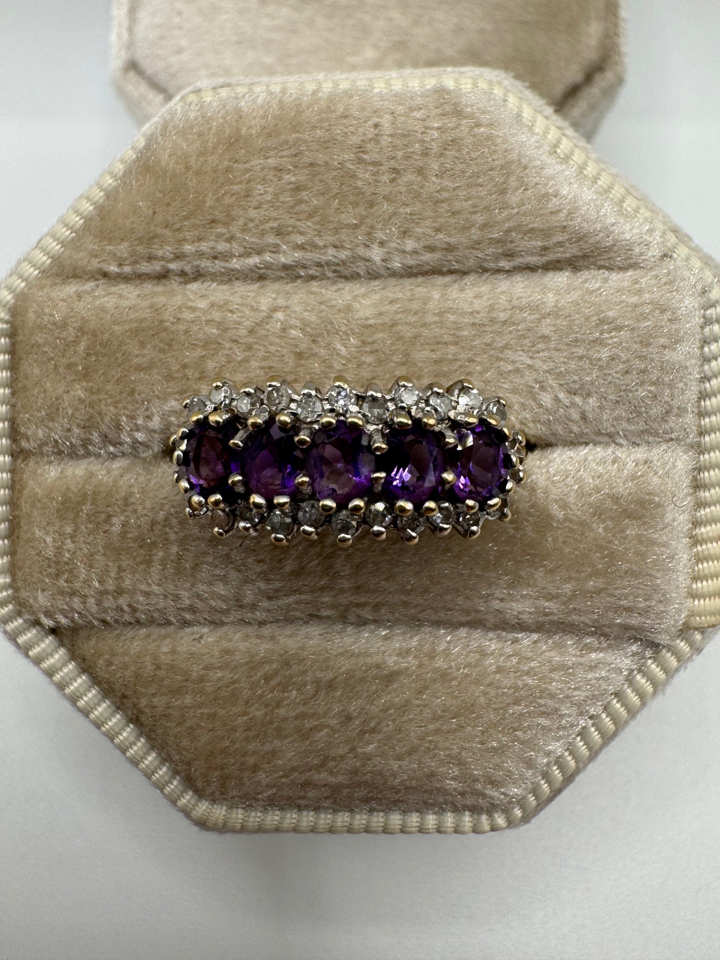 9ct gold amethyst and diamond ring