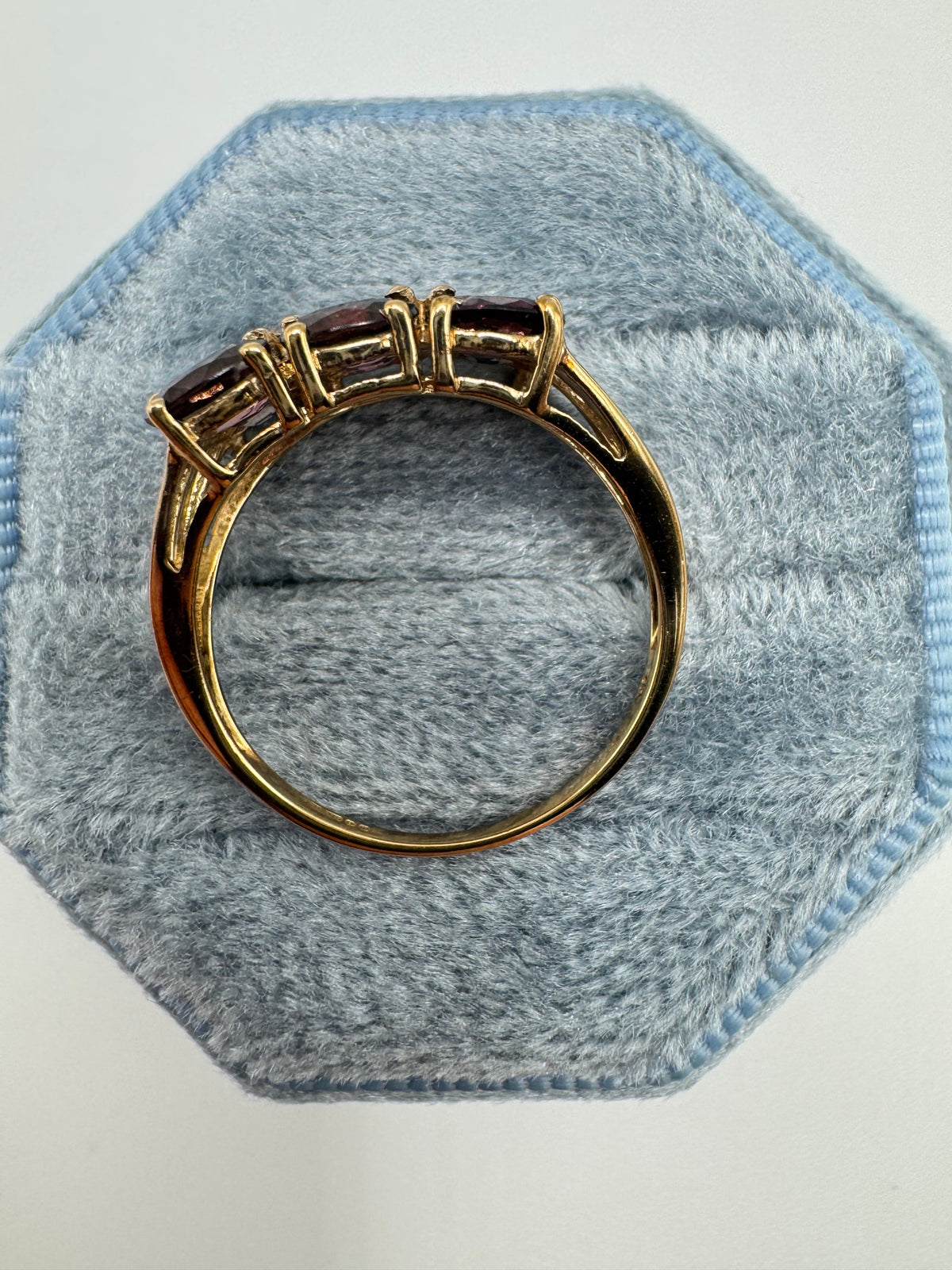 9ct gold sapphire cluster ring