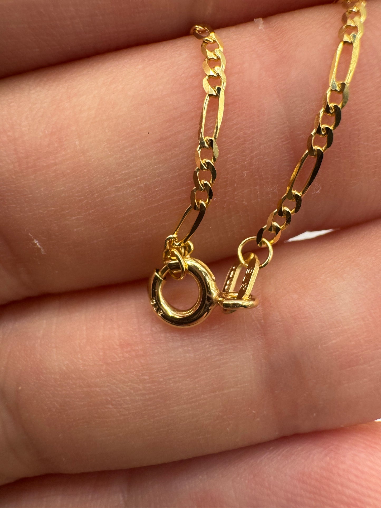 9ct gold figaro chain 46