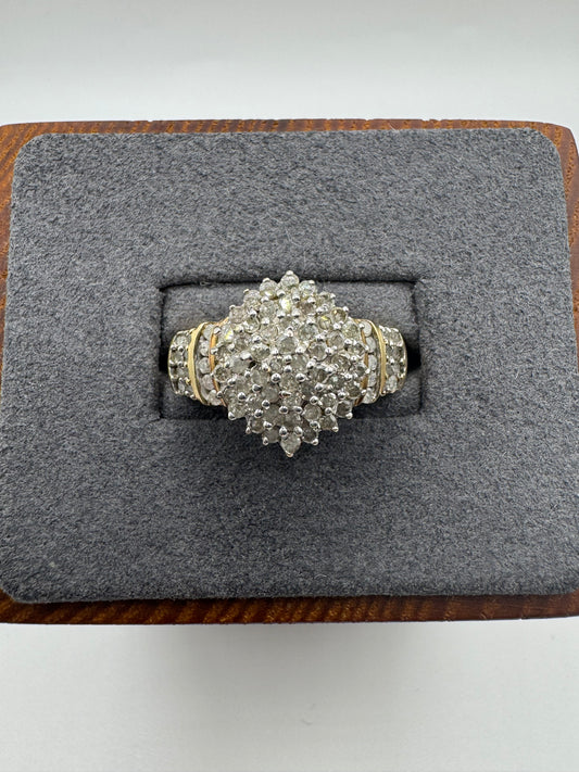 9ct gold 0.5ct diamond ring