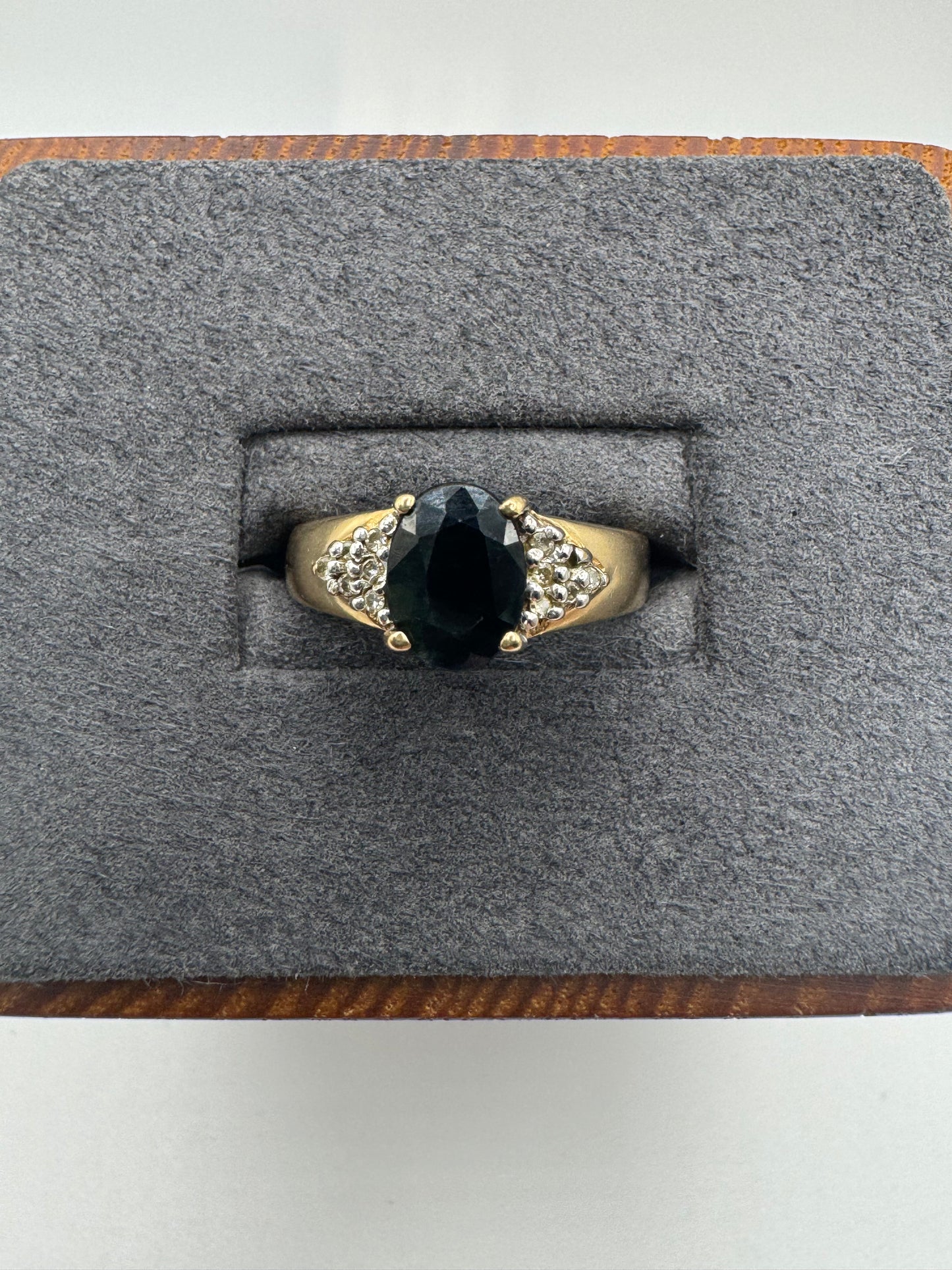 9ct gold sapphire and diamond ring