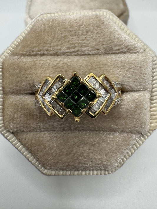 9ct gold 1ct green and white diamond cluster ring