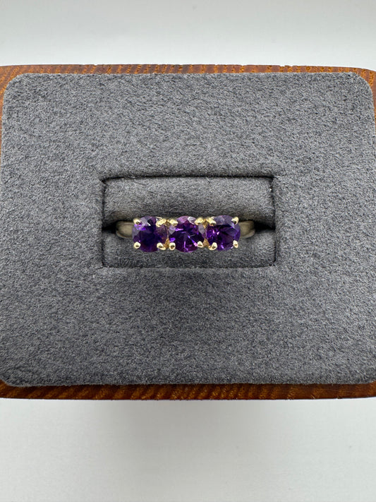 9ct gold amethyst ring