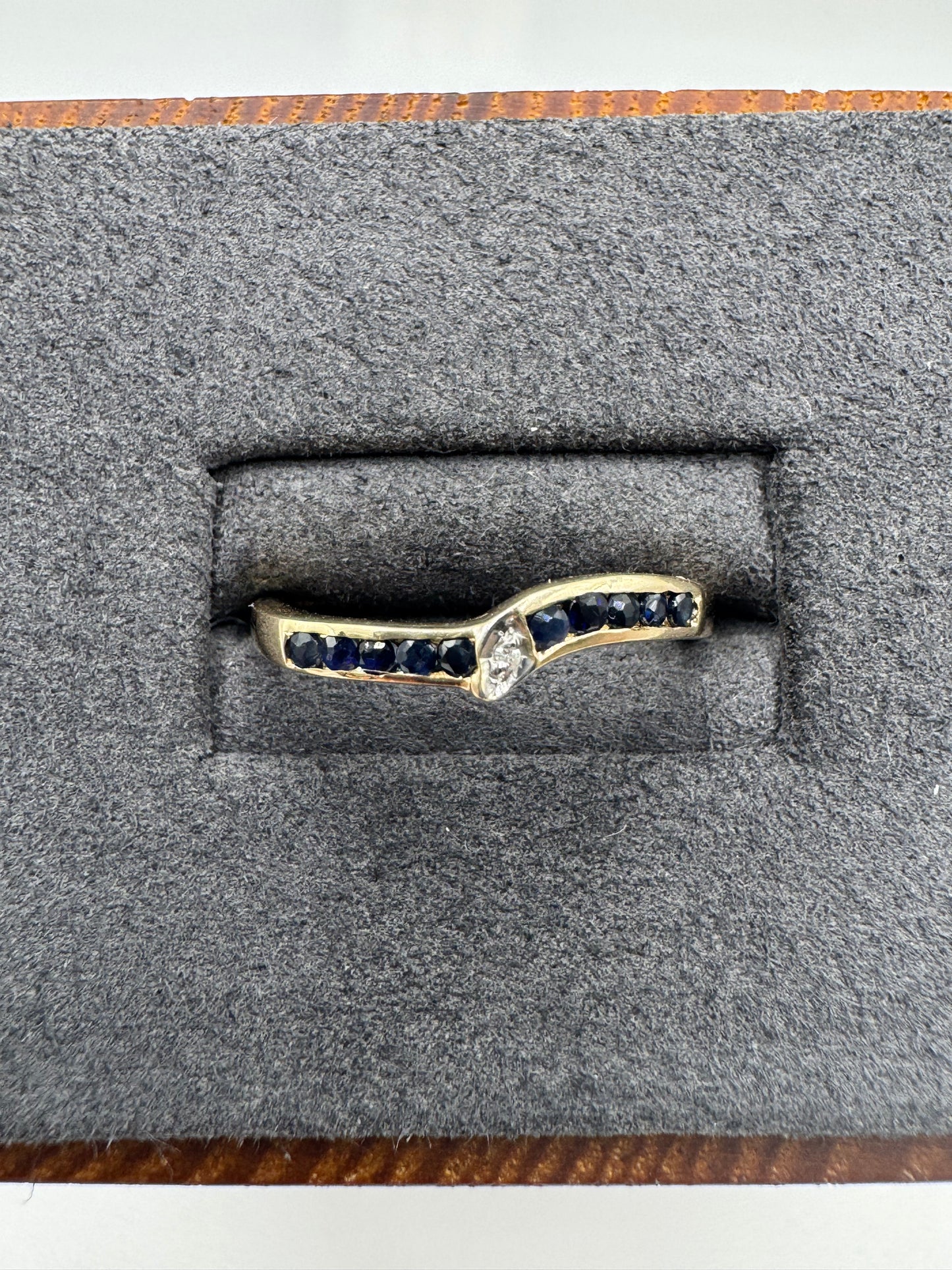 9ct gold sapphire and diamond wishbone ring