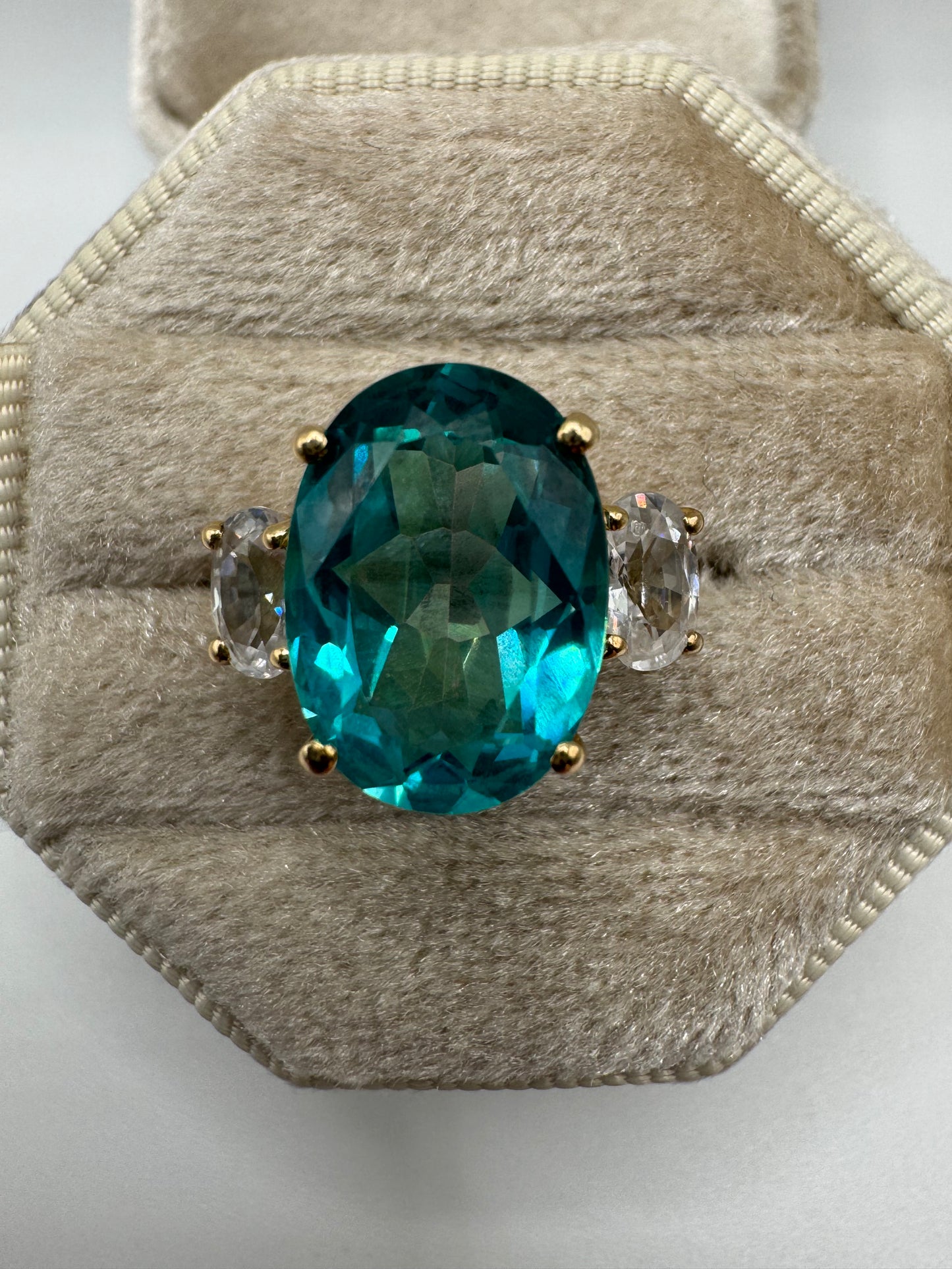 9ct gold teal and white topaz ring