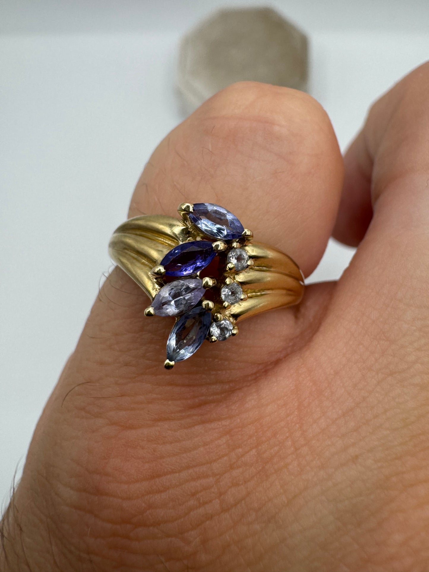 9ct gold tanzanite cluster ring