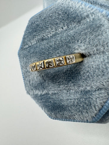 9ct gold diamond ring