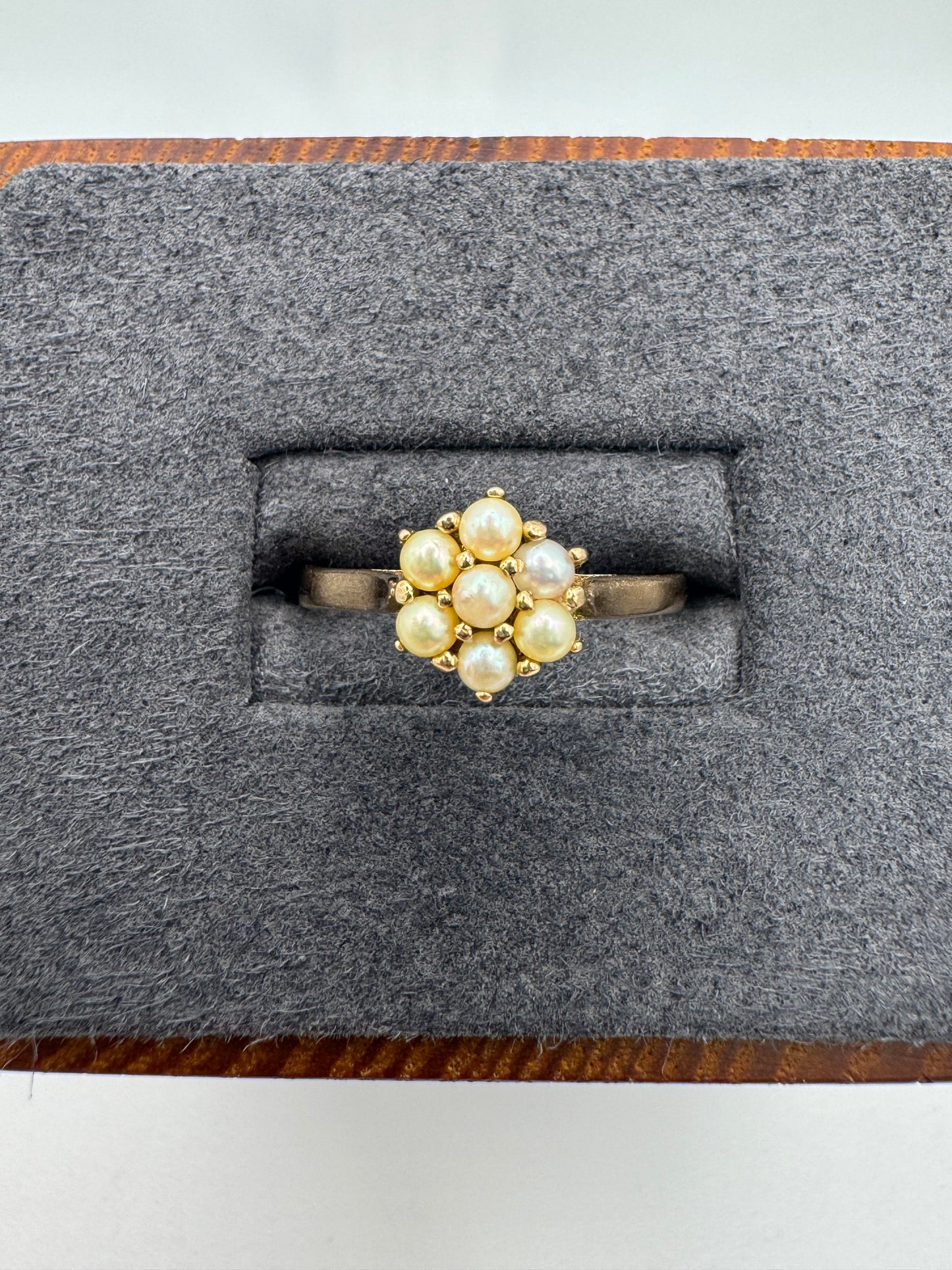 9ct gold pearl cluster ring