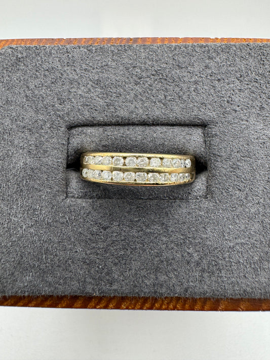 9ct gold diamond cluster ring