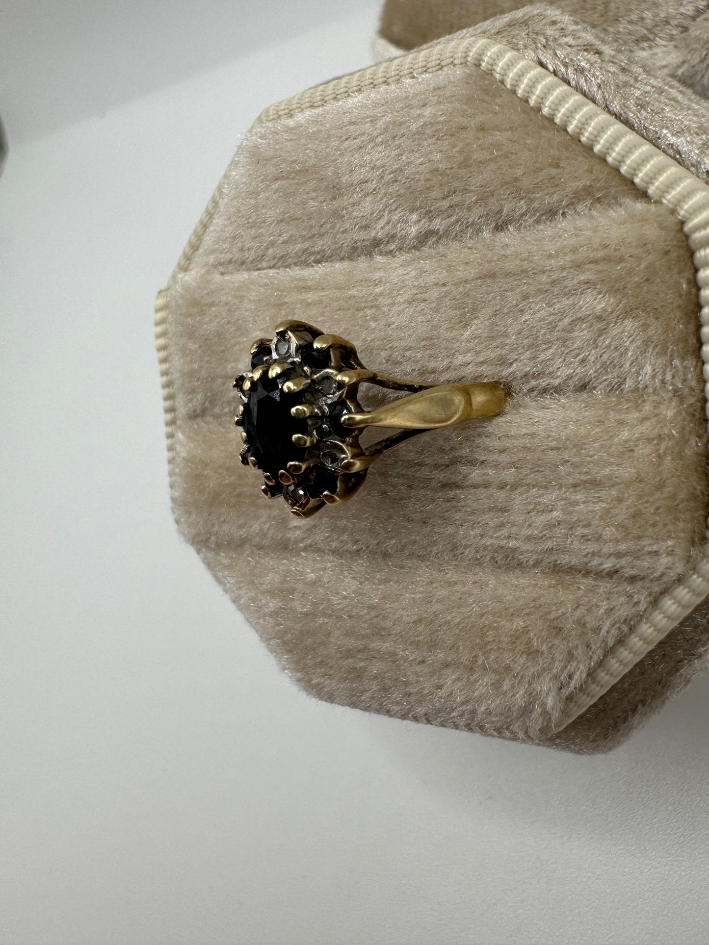 9ct gold sapphire and diamond ring