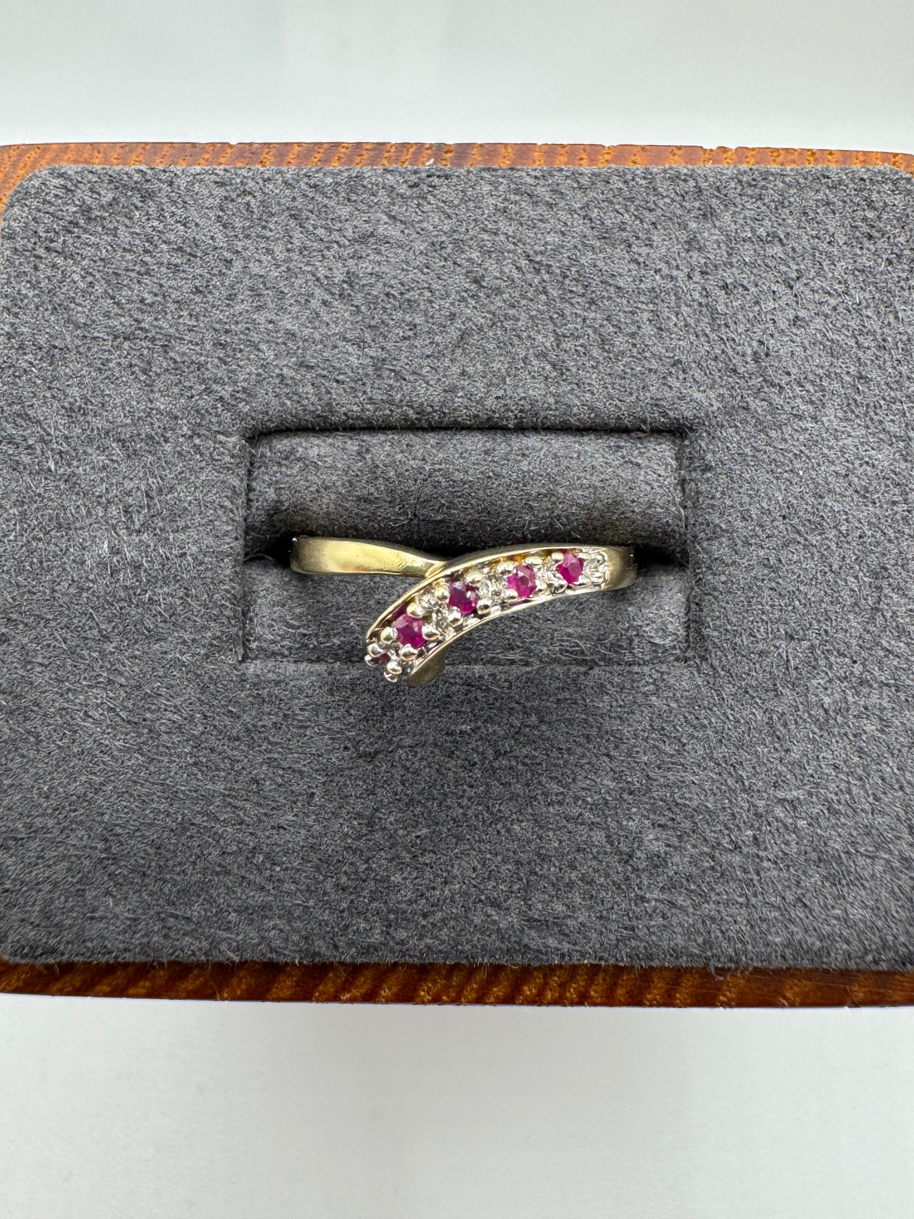 9ct gold ruby and diamond wishbone ring – gunnersjewellers