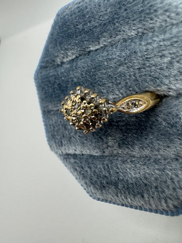 9ct gold 15 point diamond ring