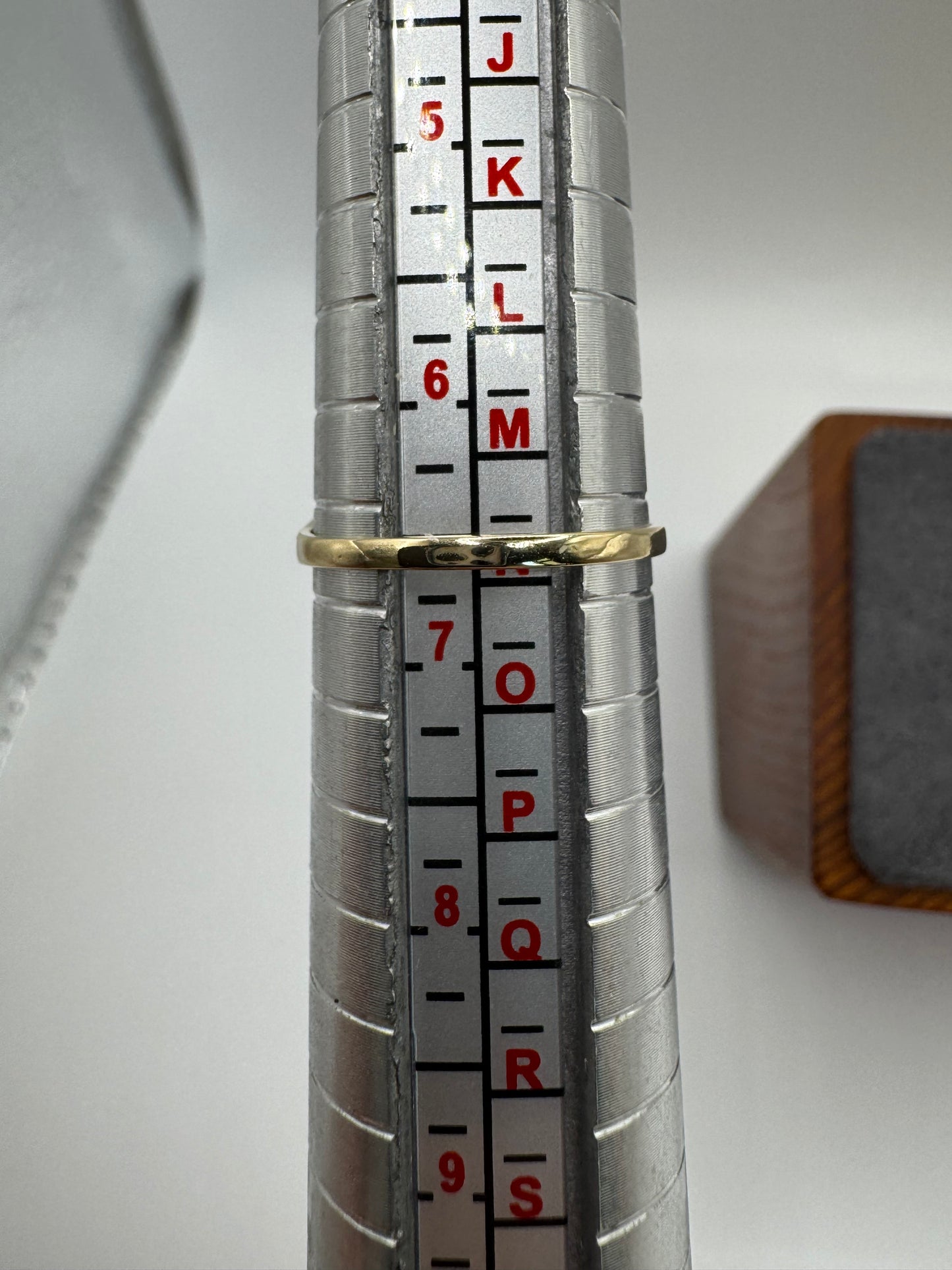 9ct gold ruby cluster ring