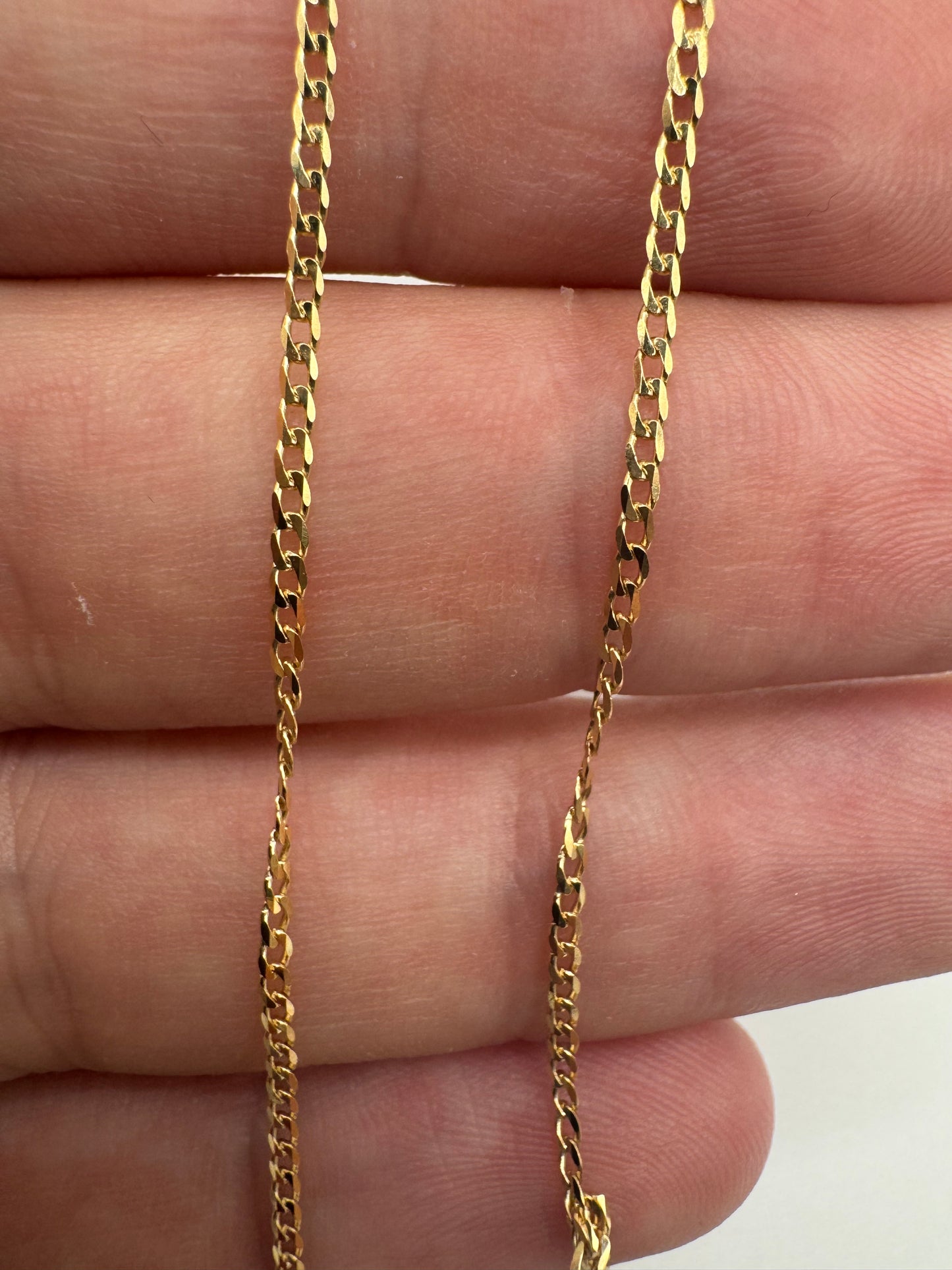 9ct gold curb chain 38