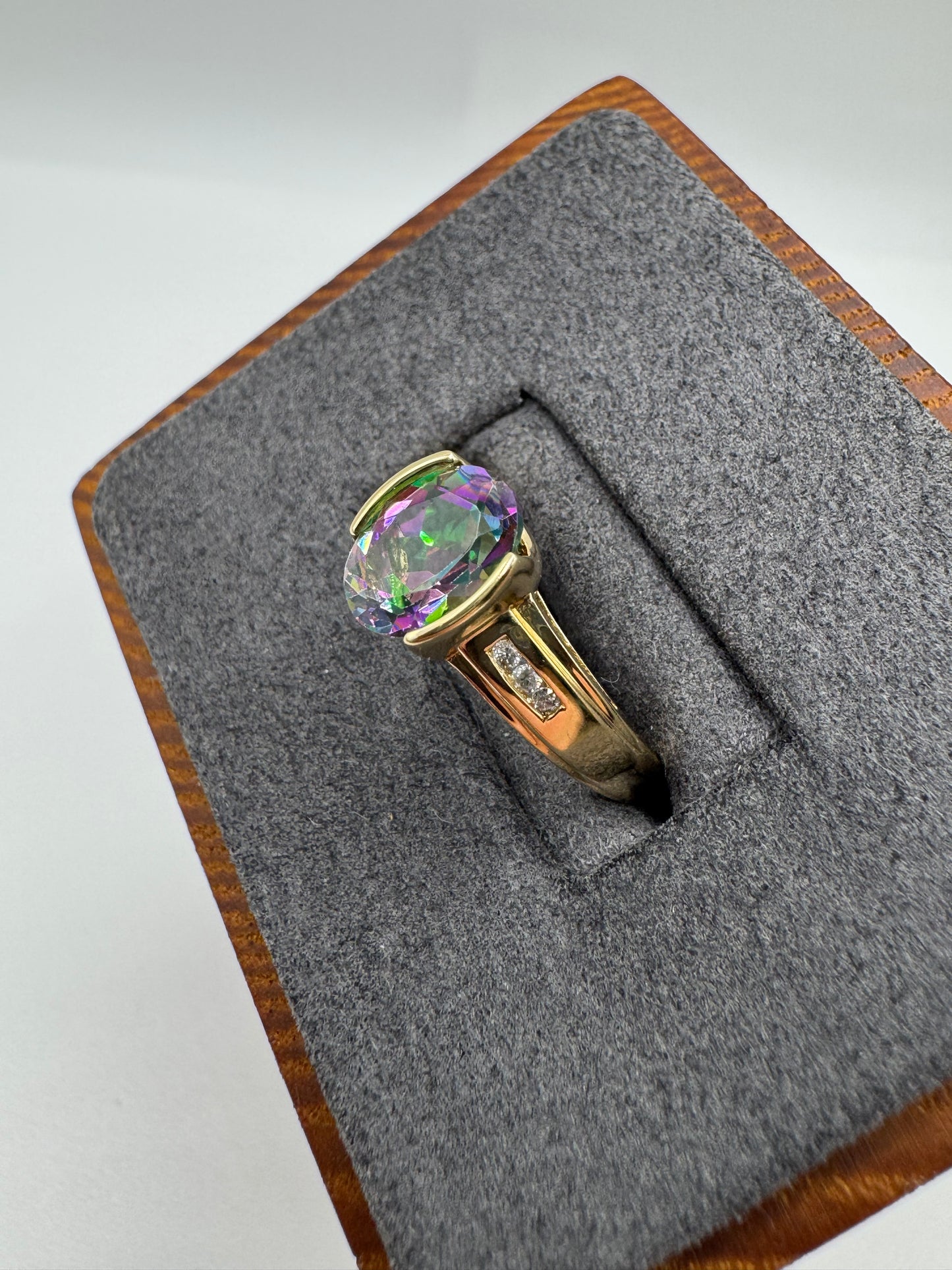 9ct gold mystic topaz and diamond ring