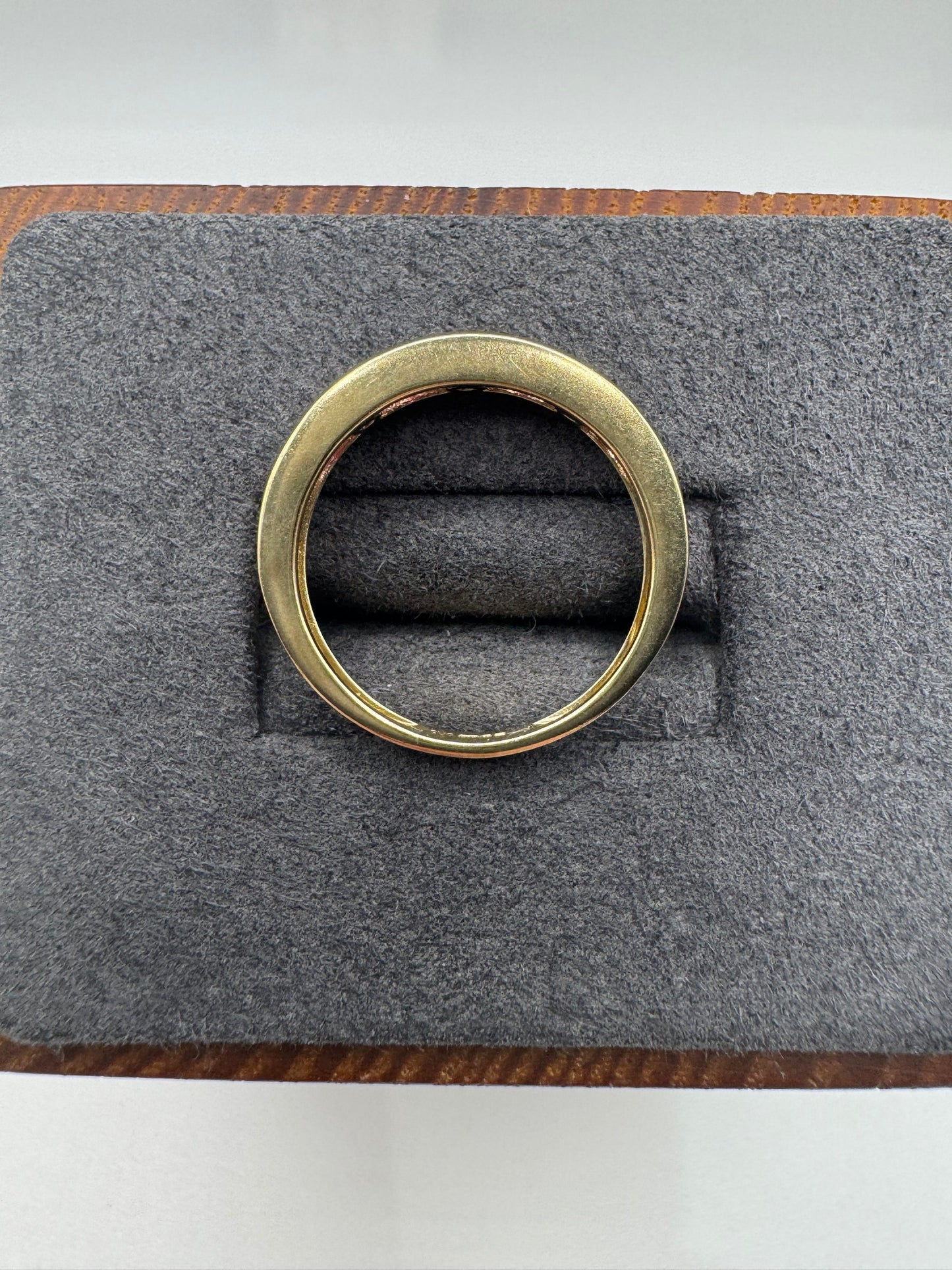 9ct gold pink topaz ring