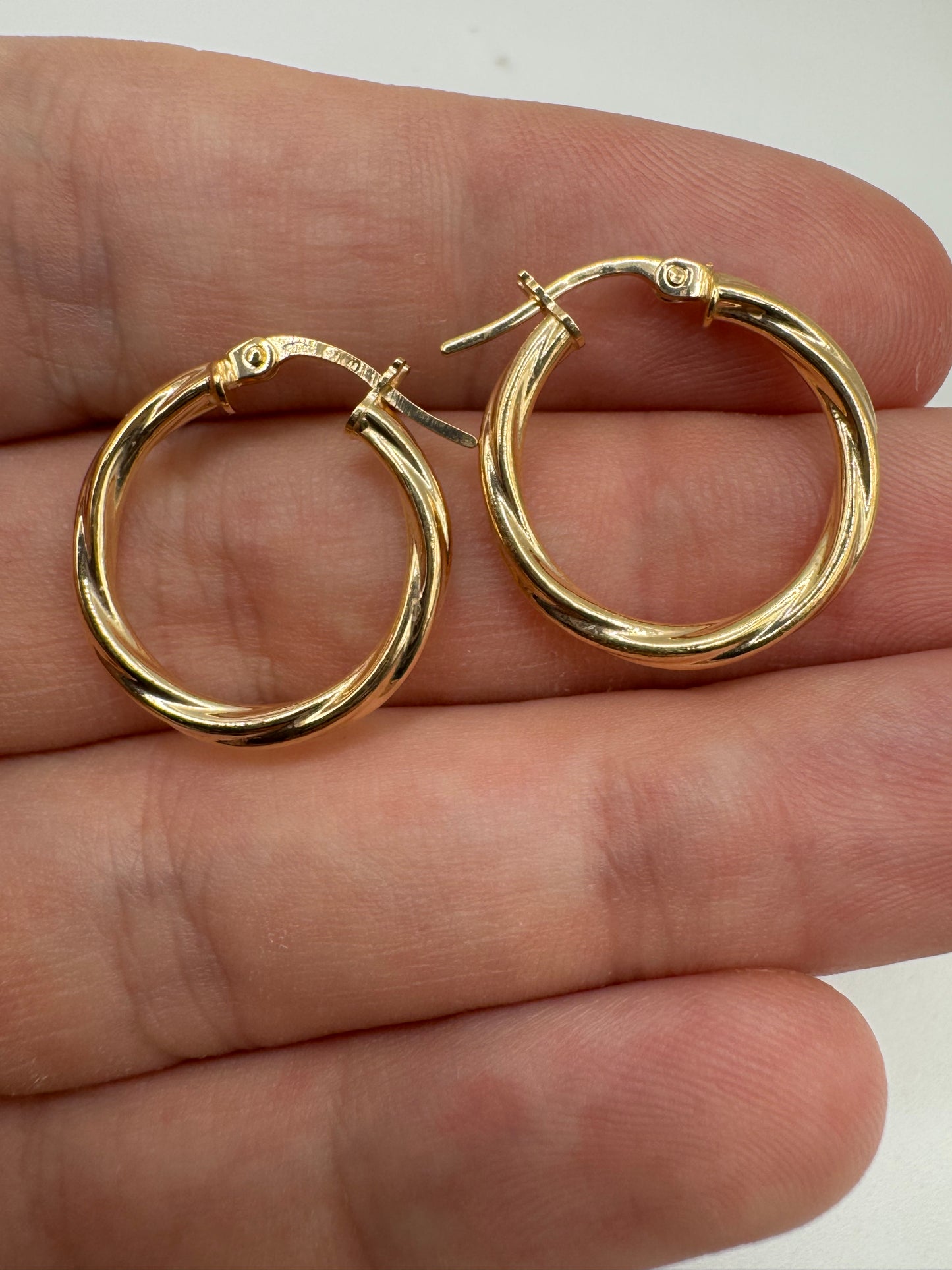 9ct gold twisted creole earrings