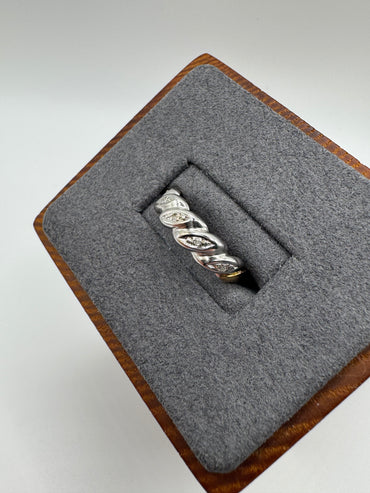 9ct two tone gold diamond ring
