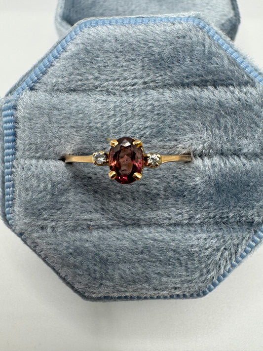 9ct gold pink sapphire and diamond ring