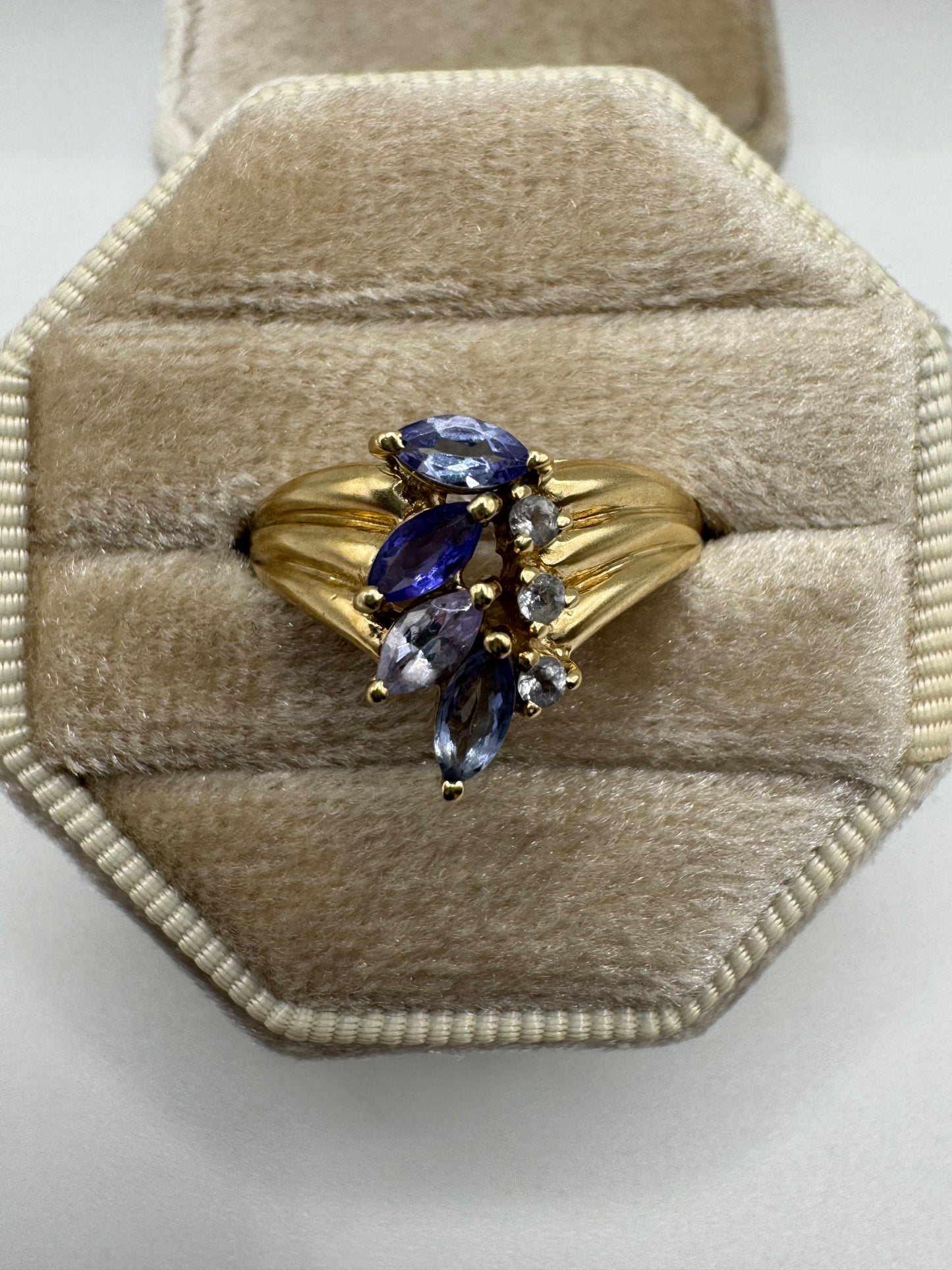 9ct gold tanzanite cluster ring
