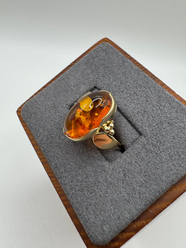 14ct gold amber ring