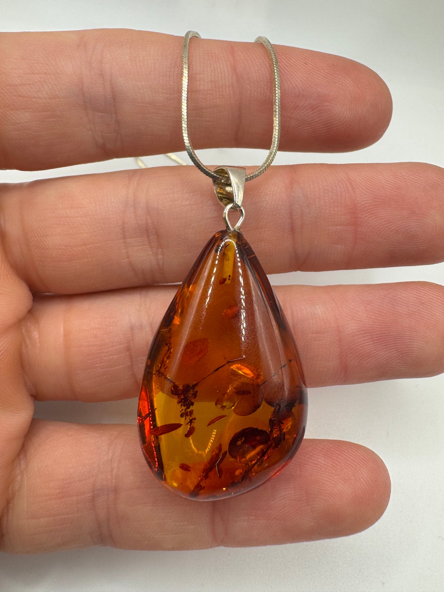 Silver amber necklace