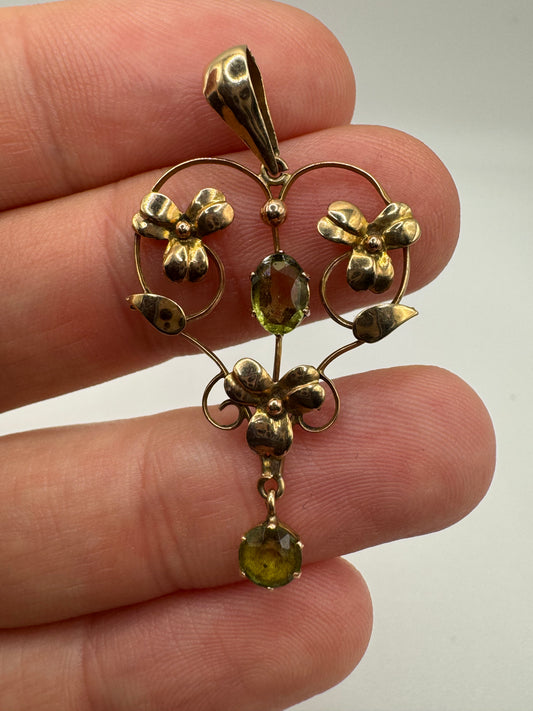 Antique 9ct gold peridot pendant
