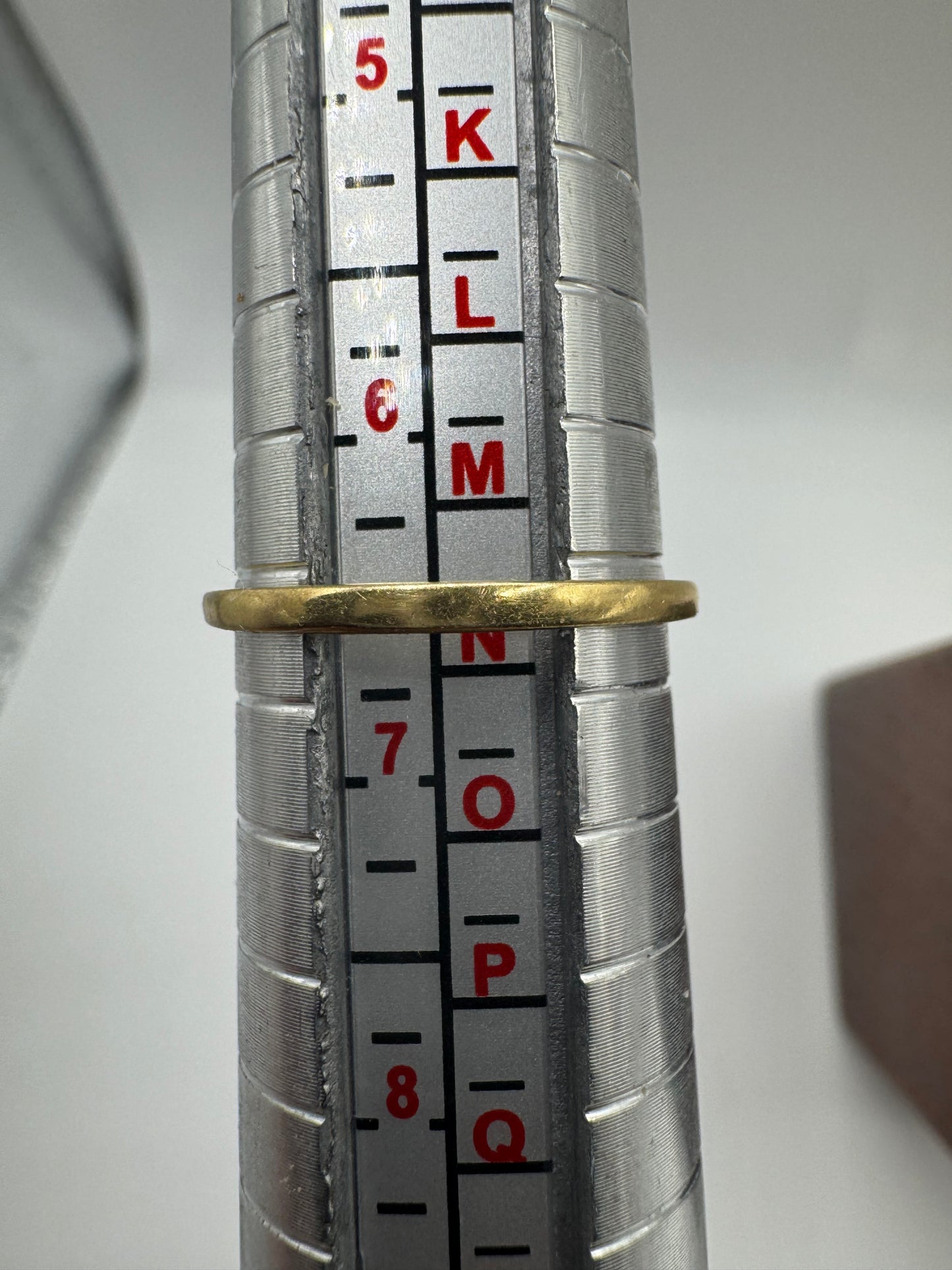 18ct gold sapphire ring