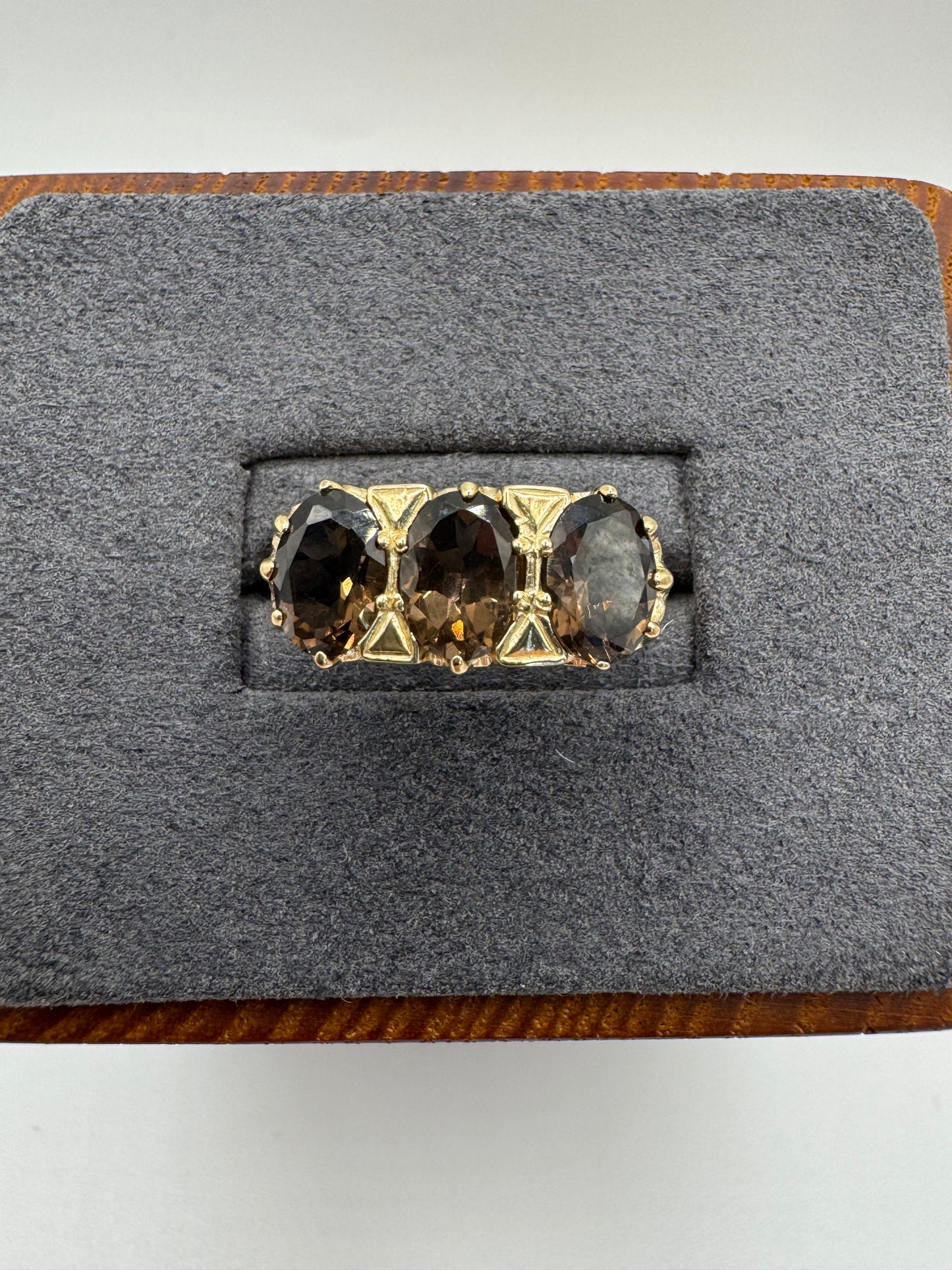 9ct gold Smokey quartz ring