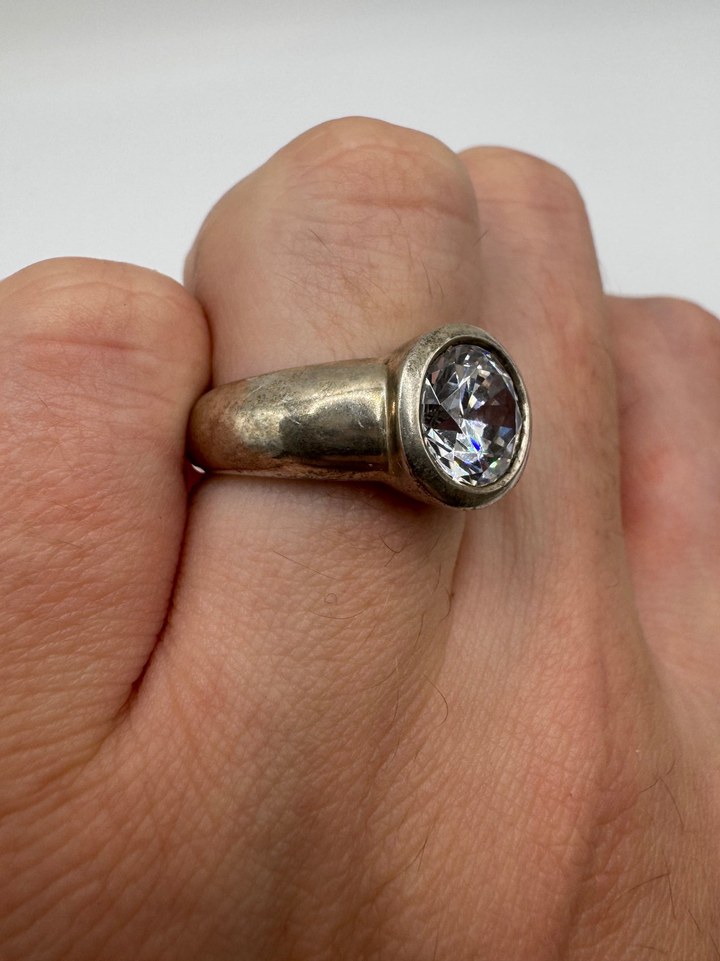 Silver cz ring (7.25-O)